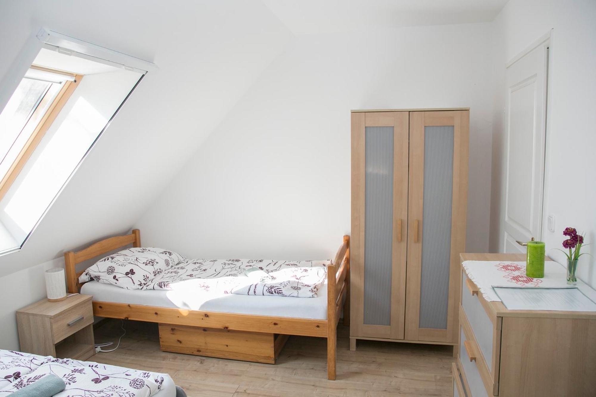 Guens Vendeghaz Hotel Сиглигет Стая снимка